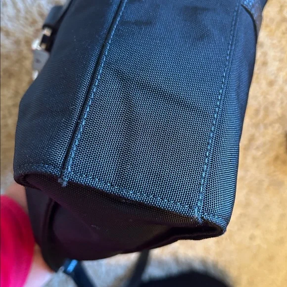 Gucci Jackie Piston Lock Black Shoulder Hand Bag - Picture 6 of 16